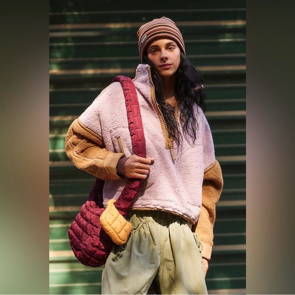 NWT Free People Movement Mountain High Logo Half Zip Fleece Size XS Mauve/Twig - Picture 2 of 10